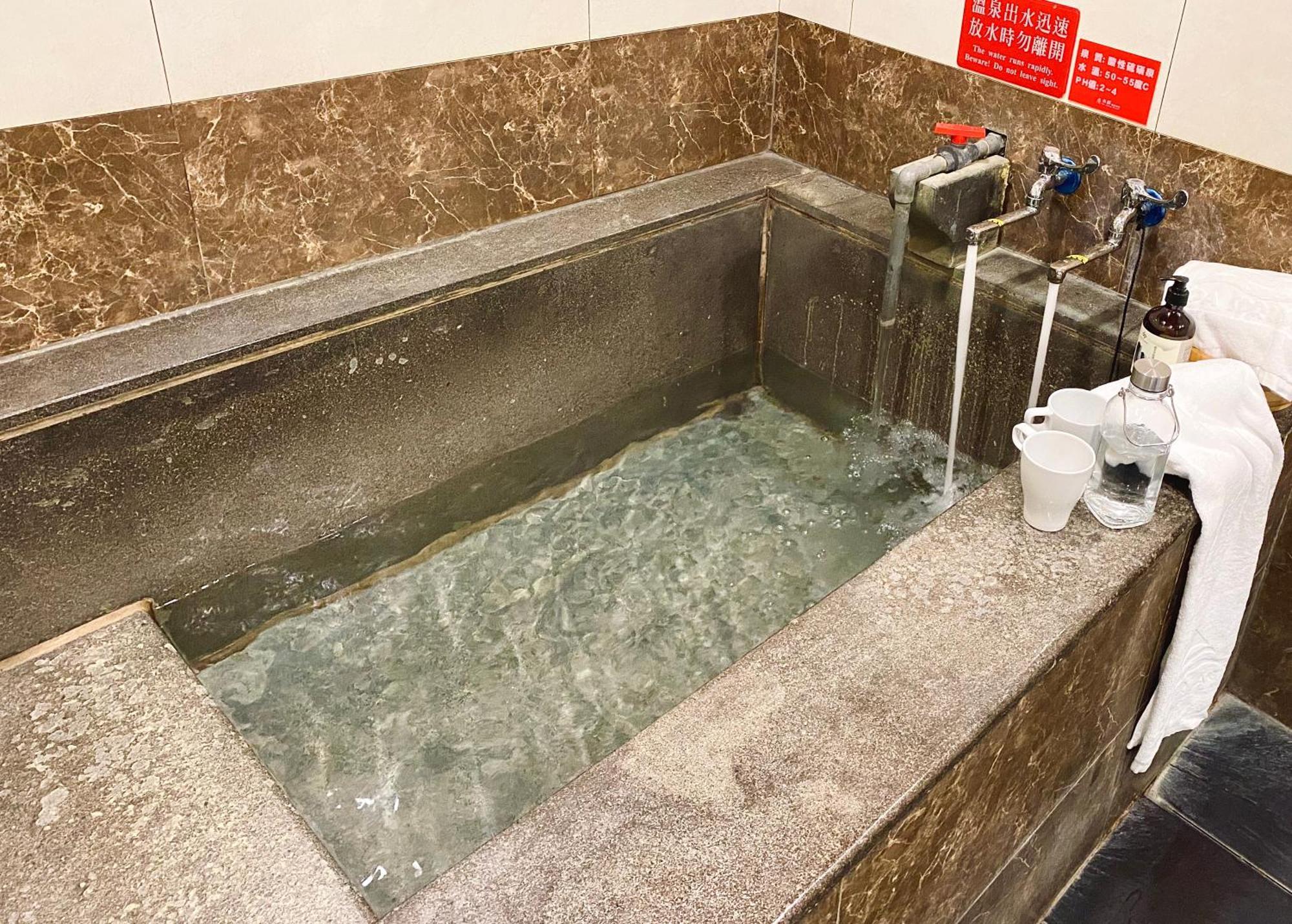 Spa Spring Resort Beitou Экстерьер фото
